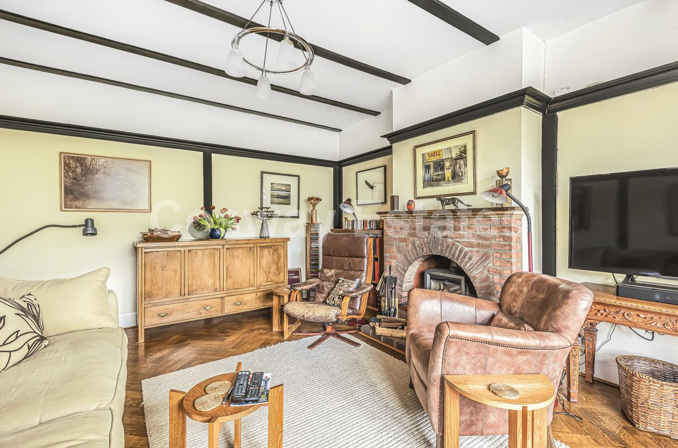 Newcombe Park, Mill Hill